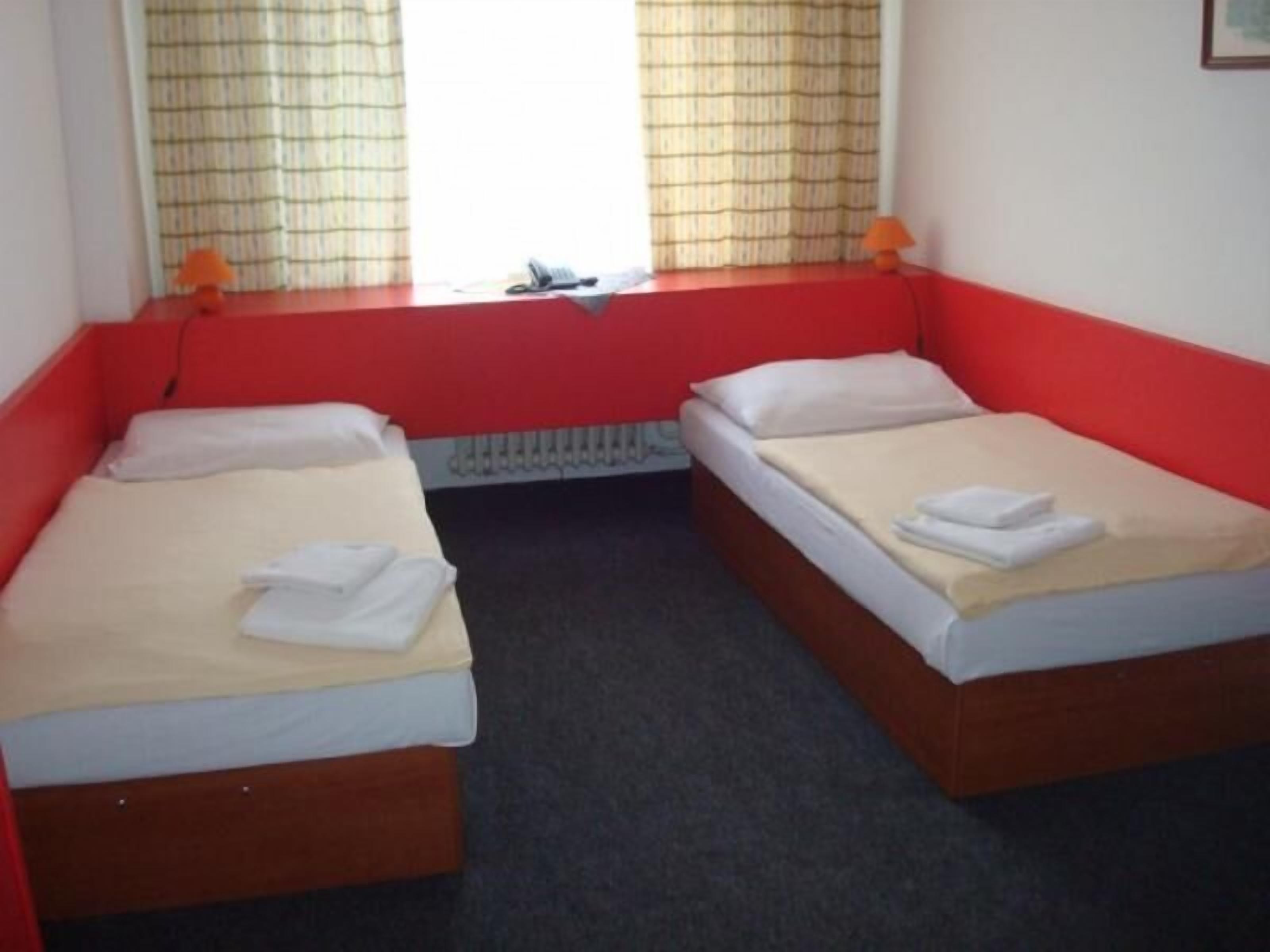 Hotel Slavia — Fotók 1